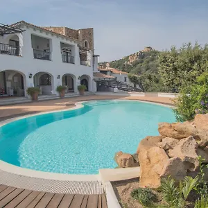 https://il-giardino-degli-oleandri-liscia-di-vacca.in-sardinia.net